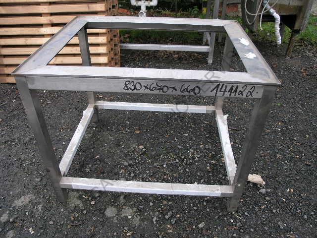 Podestavba pod konvektomat 830x670x660
