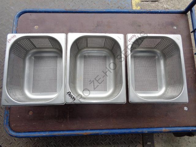 GND 1/2-150 děrovaná,objem: 9,5l 265x325x150