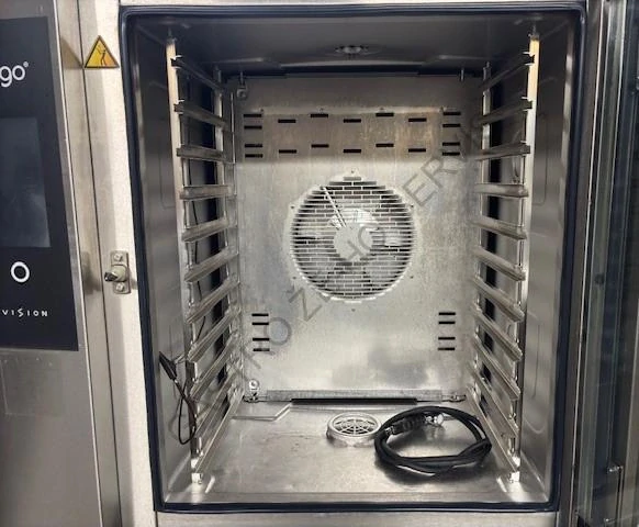 Konvektomat B1011b  940x785x1050