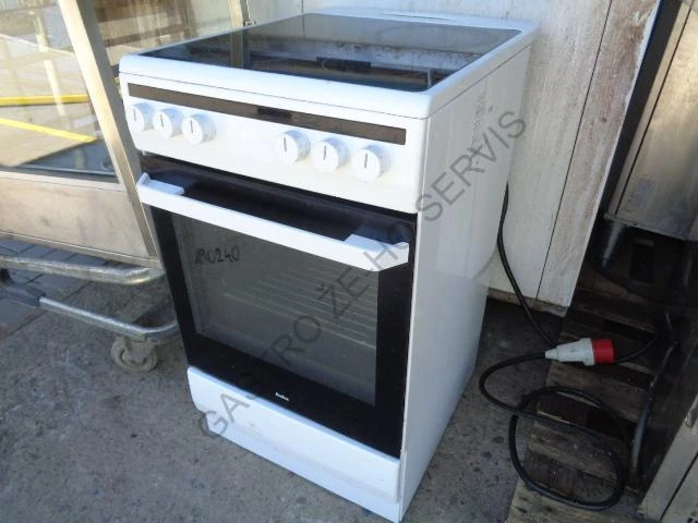 Sporák sklokeramický (190240)