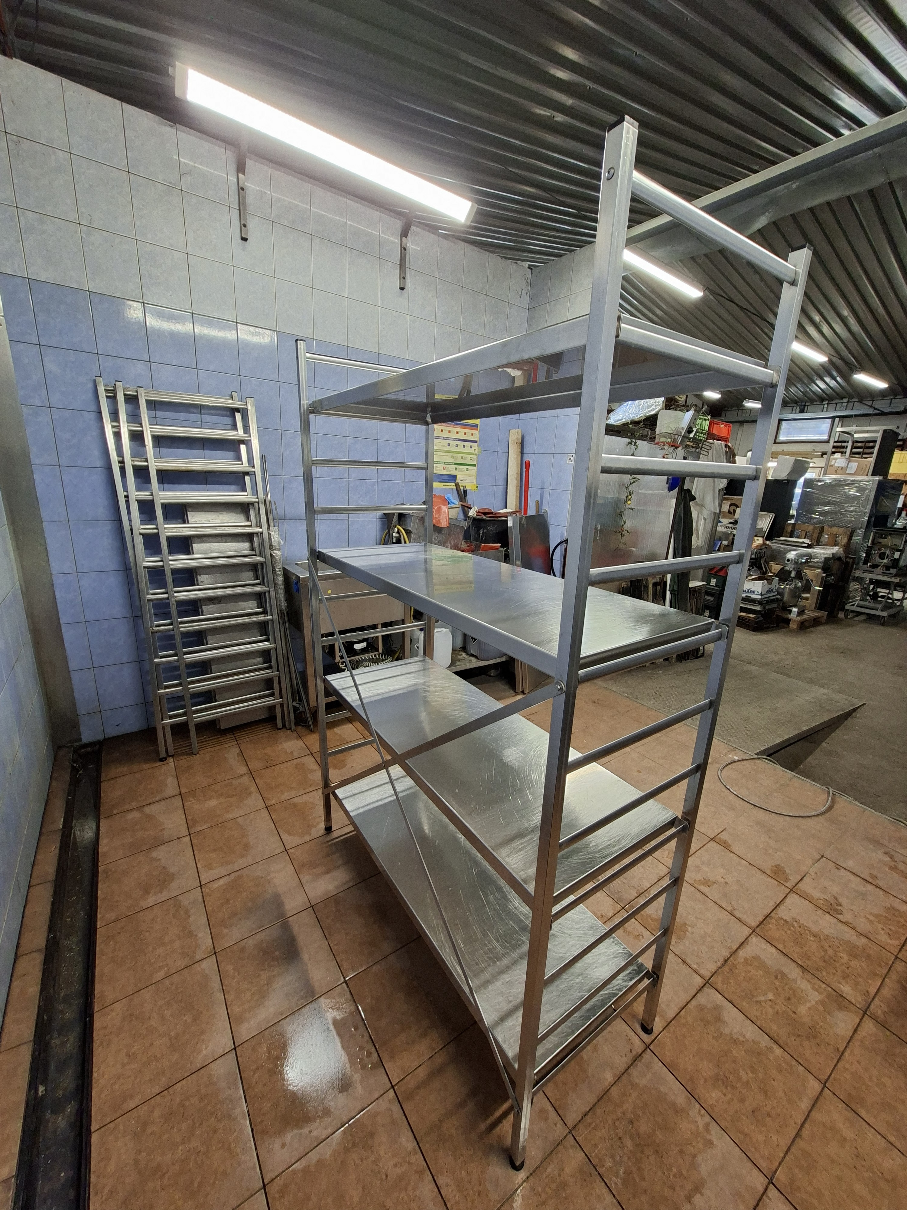 260013 Nerez. regál 4x police 1220x500x1830