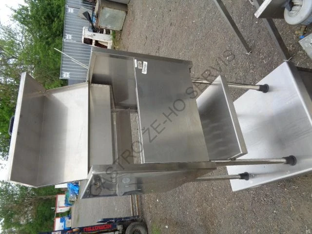 Zásobník na pečivo  650x800x1510