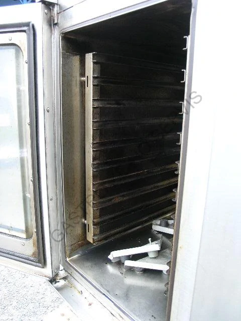 Konvektomat 950x800x1100 10x zásuv 330x570x65