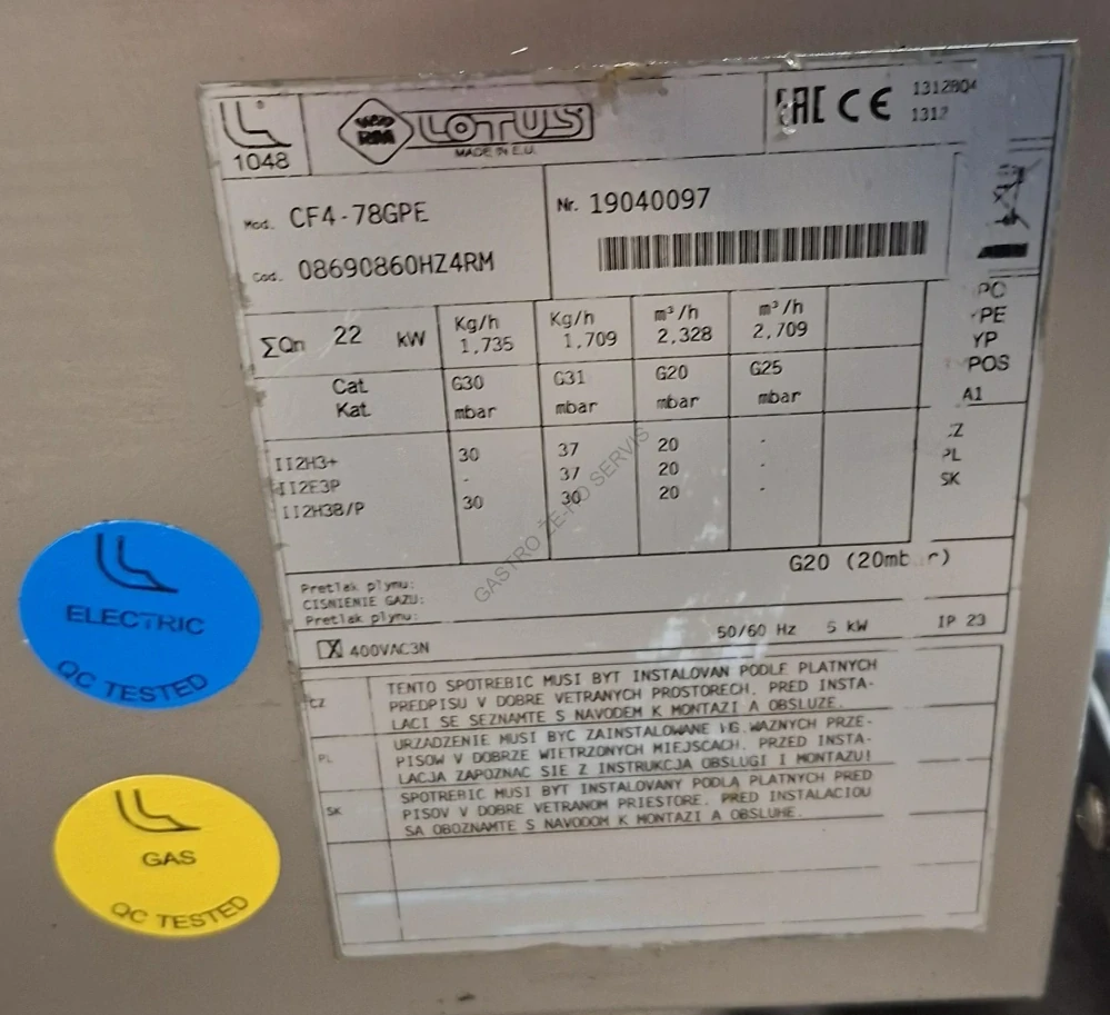 RM Gastro Sporák kombinovaný se statickou elektrickou troubou RM - CF4-78GPE GN 2/1 - 4x hořák