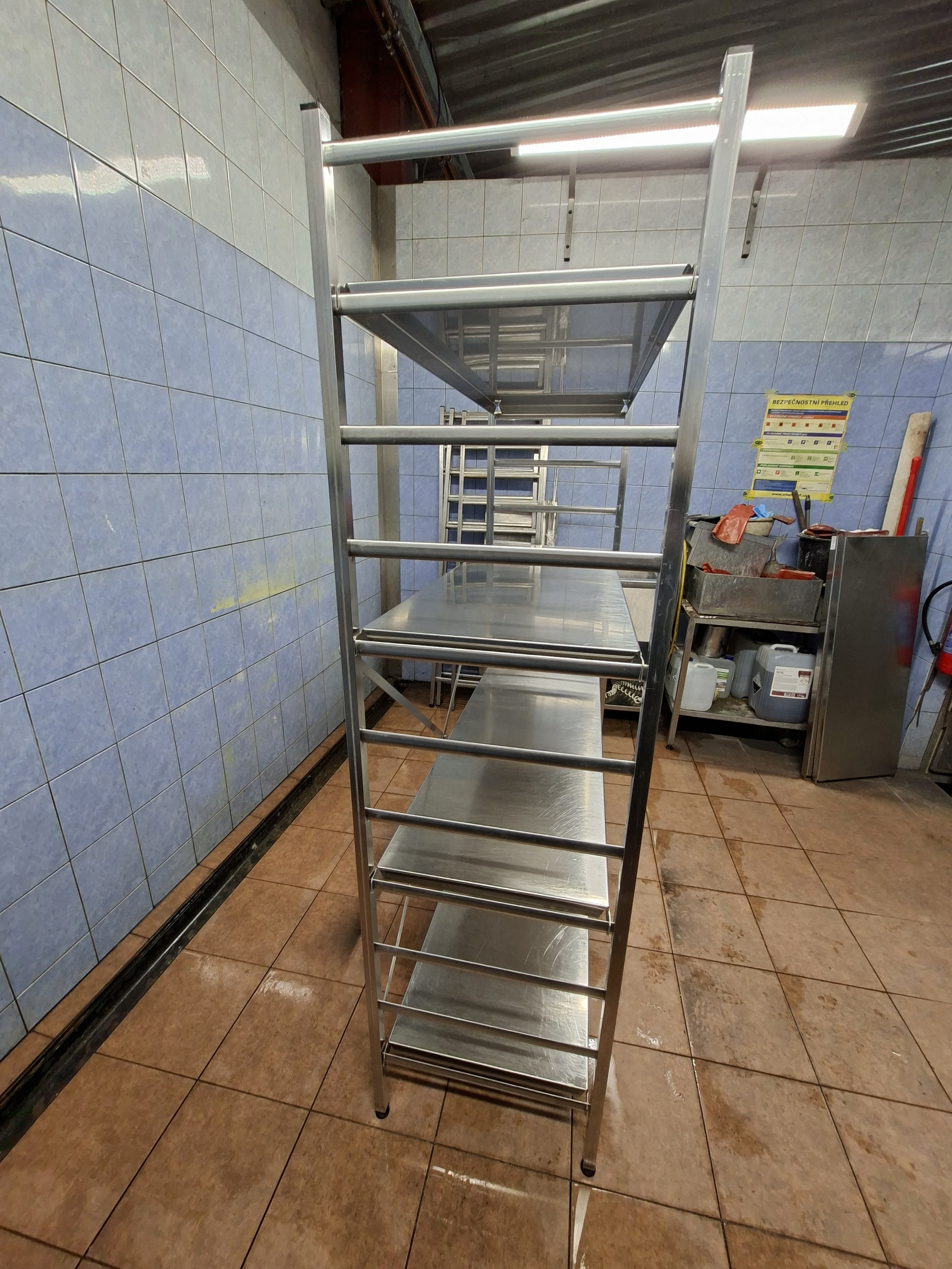 260022 Nerez. regál 4x police 920x600x1830