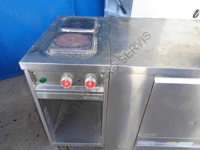 Chladící stůl s dvířky + dvouplotýnkové vařidlo  E-2/700ZS vlevo  1500x700x840