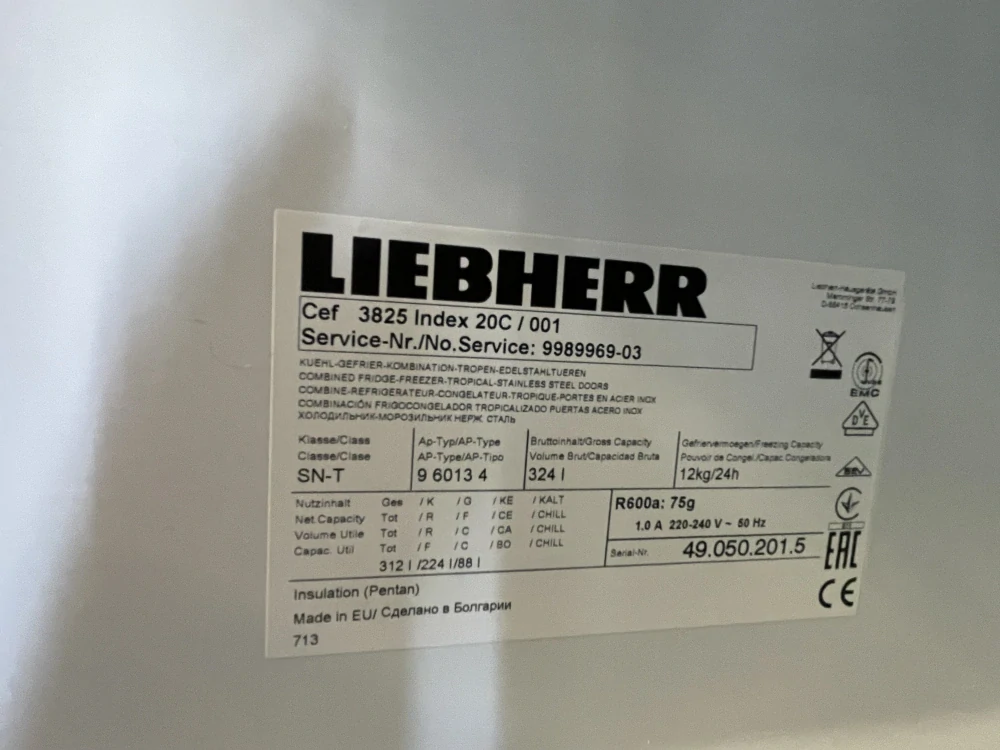 Liebherr  Kombinovaná chladnička - Cef 3825-20 001  nerez  600x625x2010