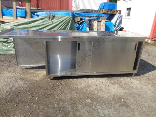 Stůl - nerez,posuvná dvířka,ZL  1920x700x900