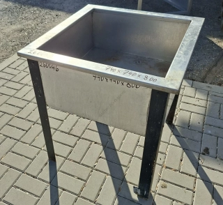 260046 Jednodřez 740x740x800