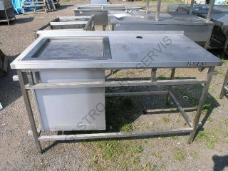 Pracovní stůl - nerez s pružinovým zásobníkem pro koše na nádobí (500x500)ZL 1470x700x860