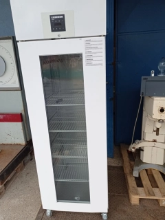 Liebherr Laboratorní chladnička LKPv 6523  700x830x2150