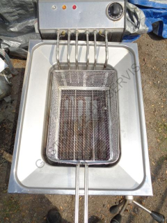 Elektrická vodní fritéza - FH-25  410x660x850