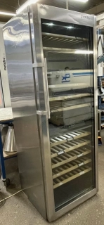 Vinotéka WTes 4677 430l  650x650x1860